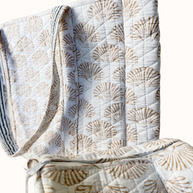 Shell Print Reversible Bag Set